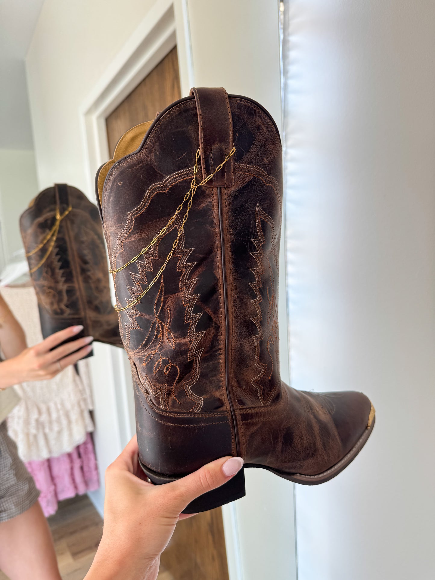 No. 30 — Boot Charm Chain