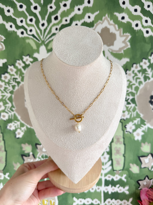 No. 1 — Dainty Paperclip Necklace + Toggle