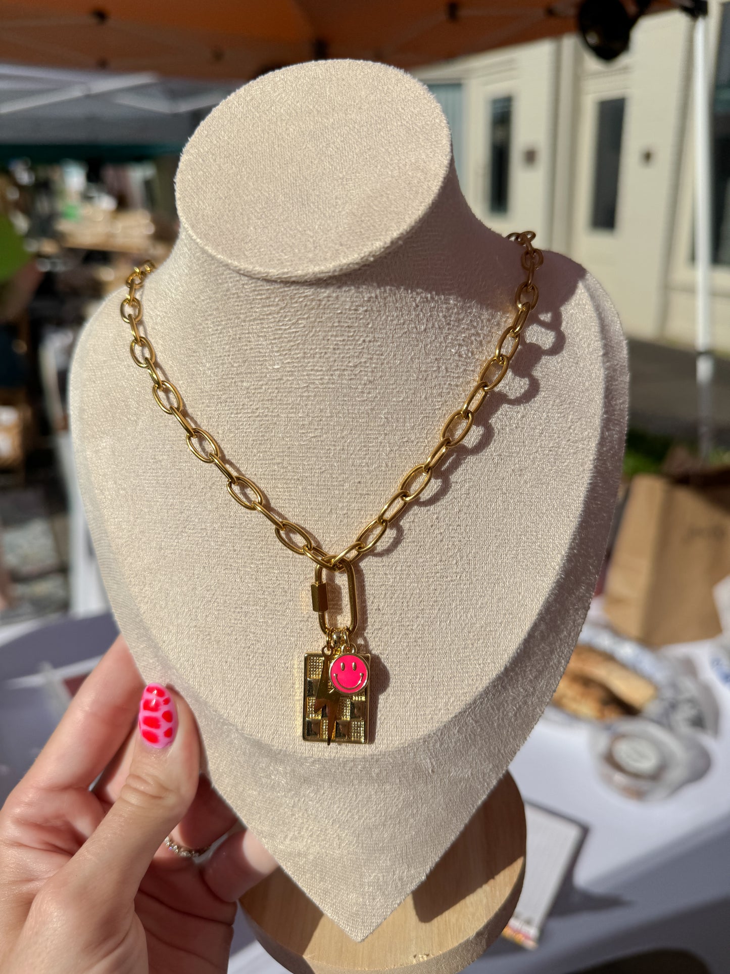 No. 7 — Medium Modern Oval Link Necklace